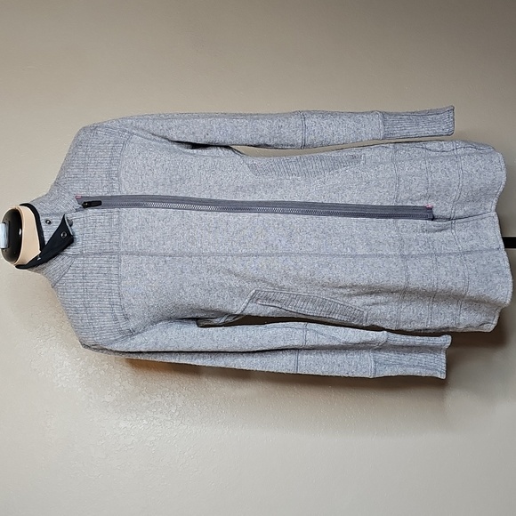 Title nine Jackets & Blazers - Title Nine Light Gray Asymmetrical Zip Jacket‎  Wool Blend Sweater Medium